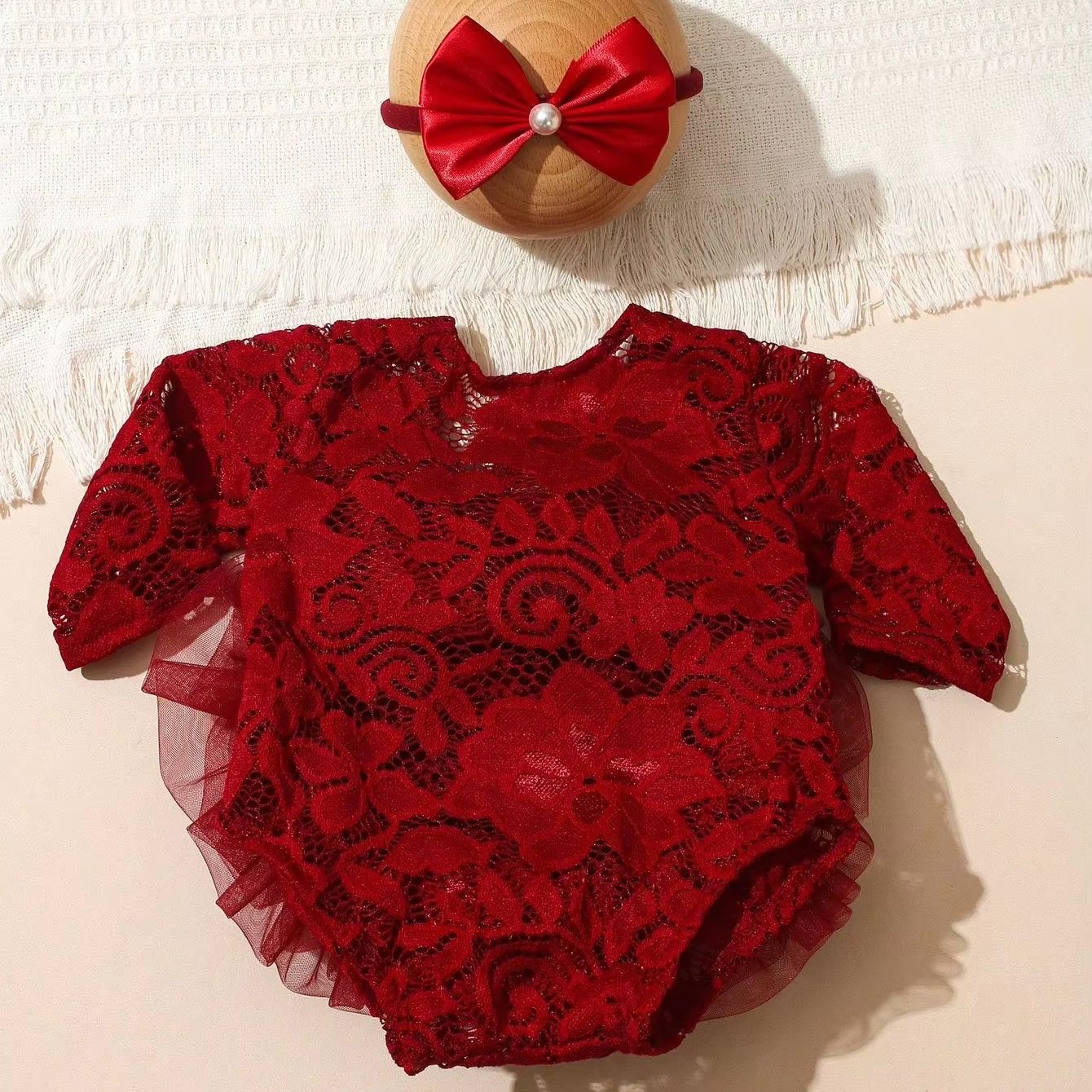 مجموعة منديل رأس من الدانتيل ع - مراجعة Baby Clothing Gift Set وسعره